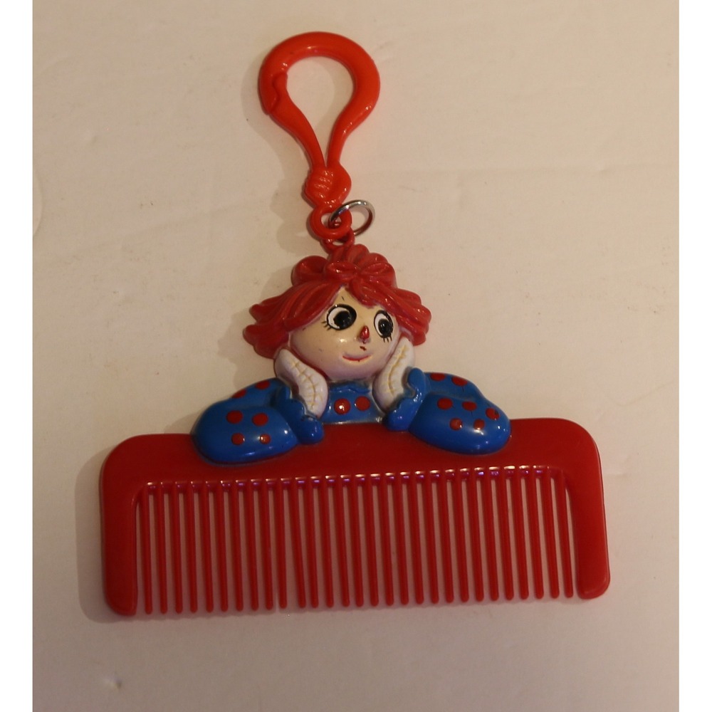 Raggedy Ann 1989 Macmillian Keychain Plastic New old Stock . (A1)